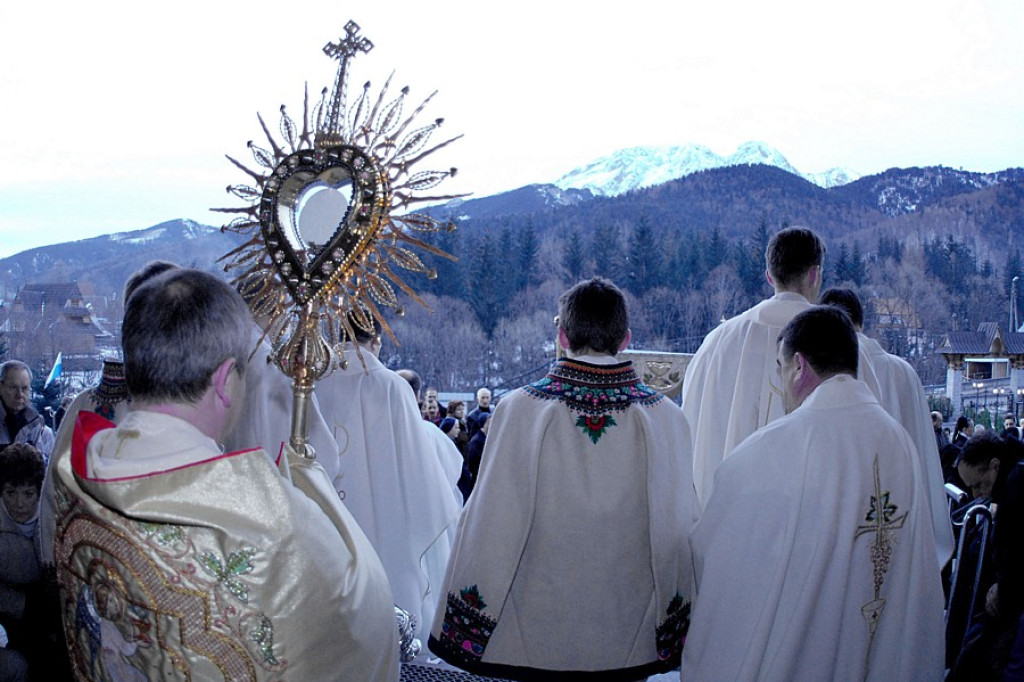Święto Zmartwychwstania Pańskiego: Rezurekcja