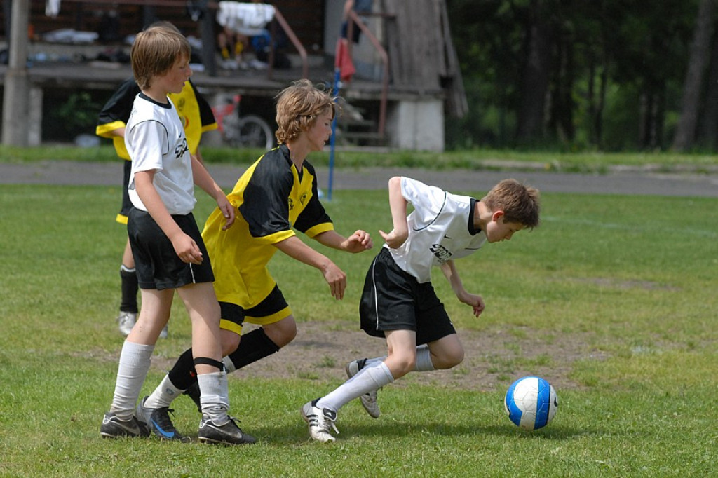 Piłkarski Dzień Dziecka na stadionie COS