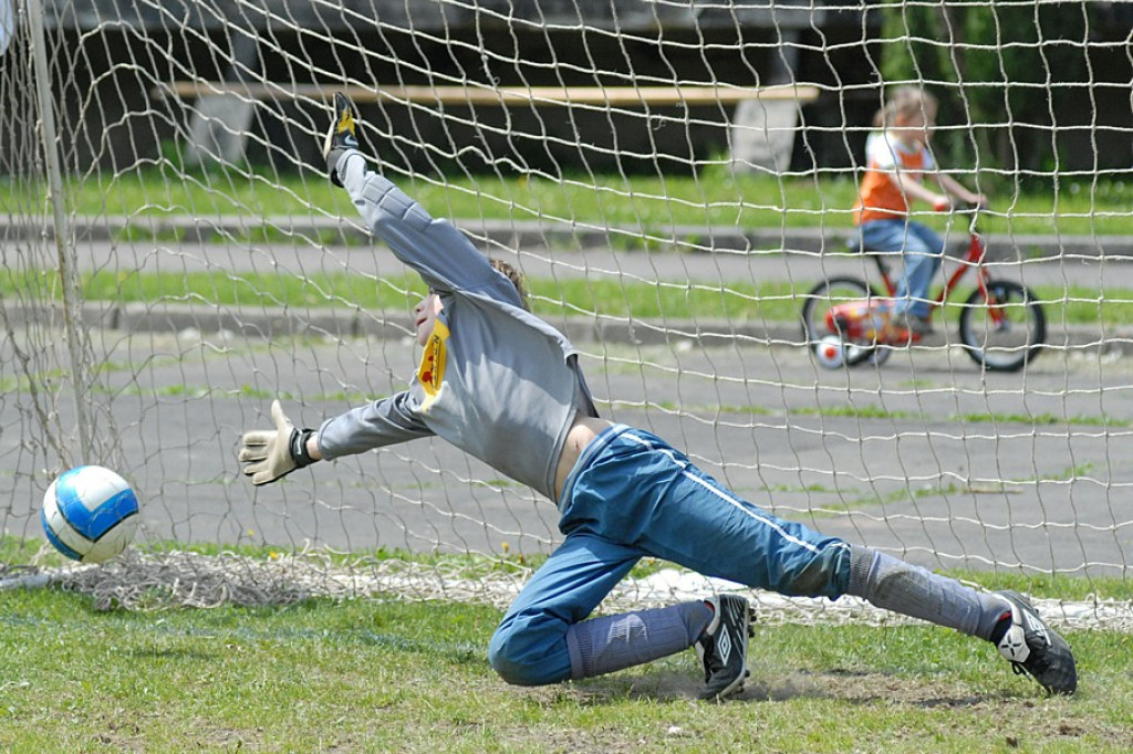 Piłkarski Dzień Dziecka na stadionie COS