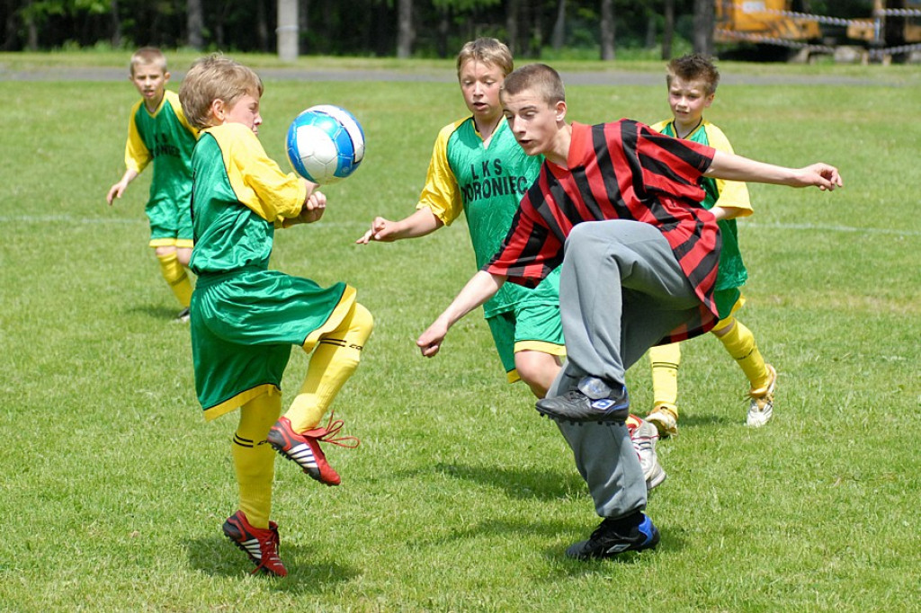 Piłkarski Dzień Dziecka na stadionie COS