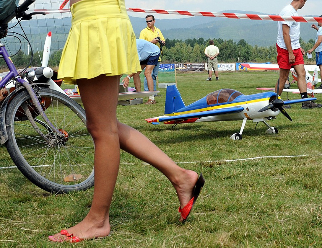 Modelarski AIR SHOW na nowotarskim lotnisku