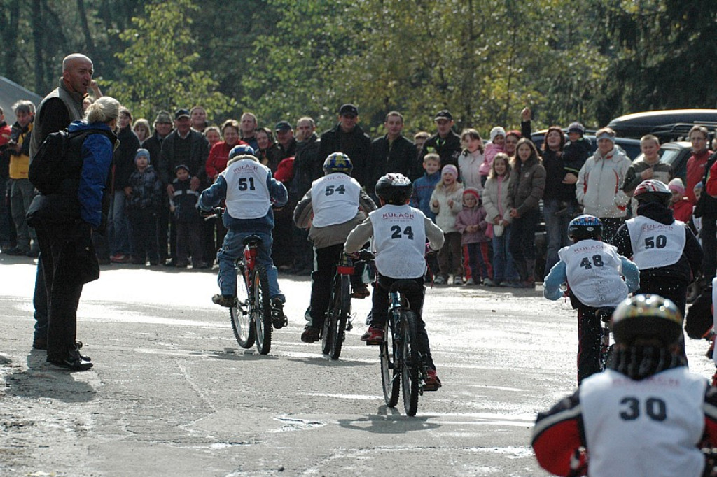 XIX Jesienny Wyścig Rowerowy w Małem Cichem