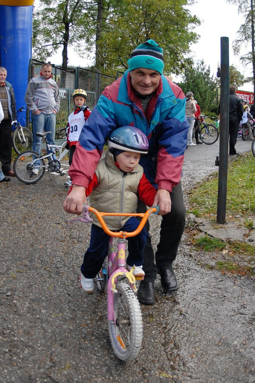 XIX Jesienny Wyścig Rowerowy w Małem Cichem