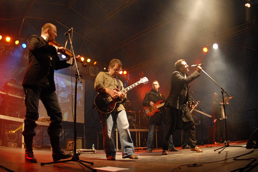 Koncert zespołu ZAKOPOWER na stadionie COS