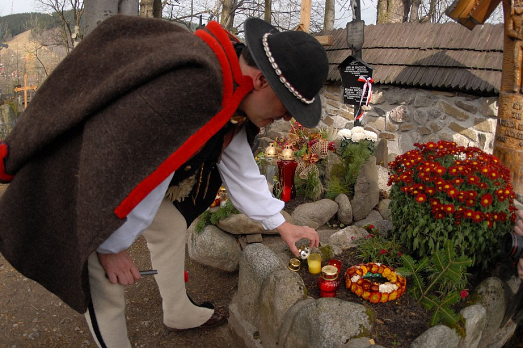 Święto Wszystkich Świętych na zakopiańskich cmentarzach