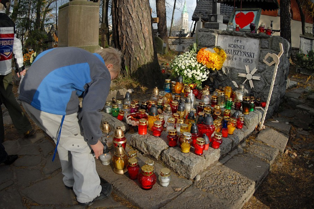 Święto Wszystkich Świętych na zakopiańskich cmentarzach