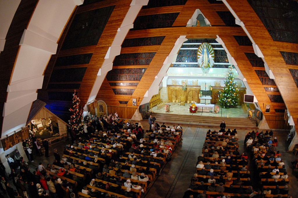 Pasterka w zakopiańskich sanktuariach: na Olczy i na Krzeptówkach
