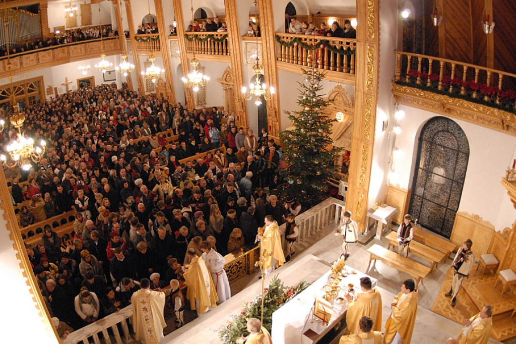 Pasterka w zakopiańskich sanktuariach: na Olczy i na Krzeptówkach