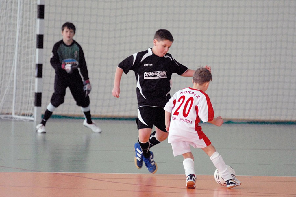 Turniej trampkarzy w Maniowach