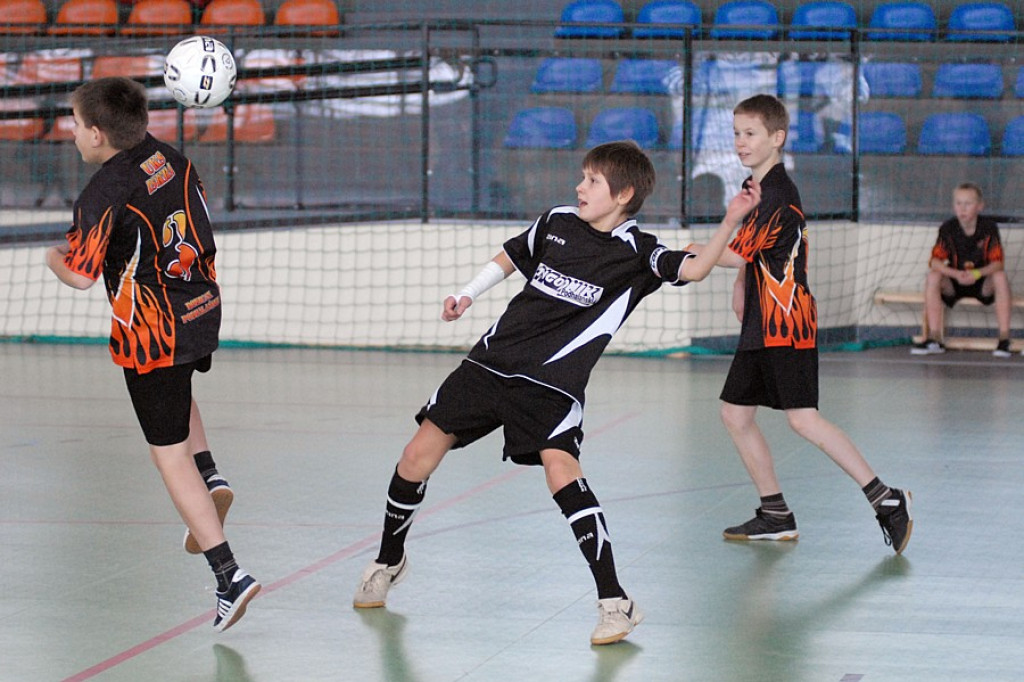 Turniej trampkarzy w Maniowach