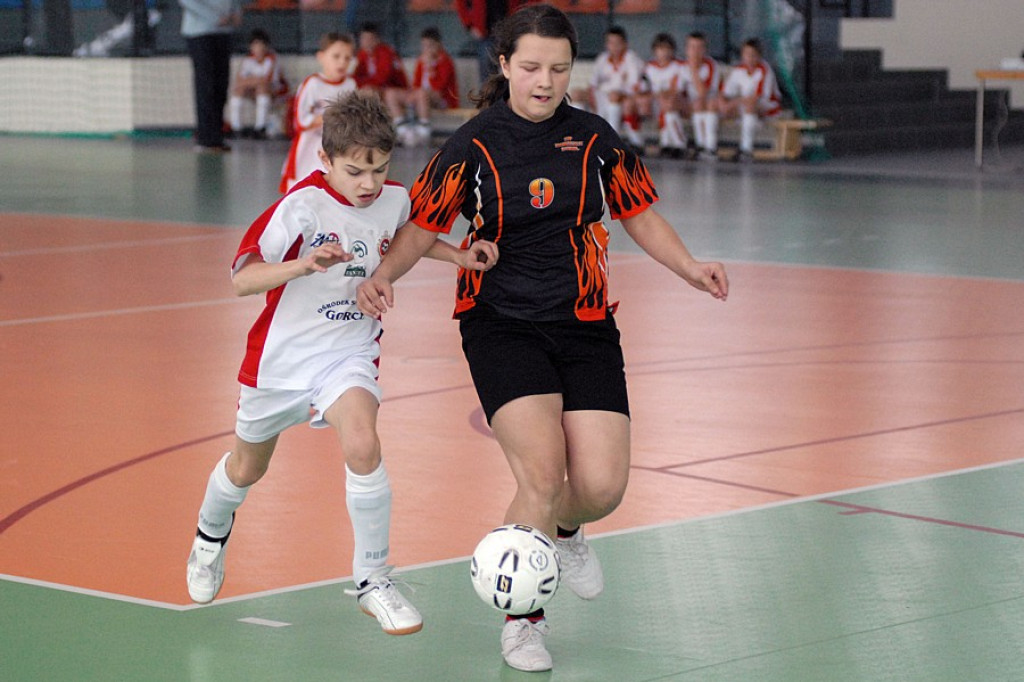 Turniej trampkarzy w Maniowach