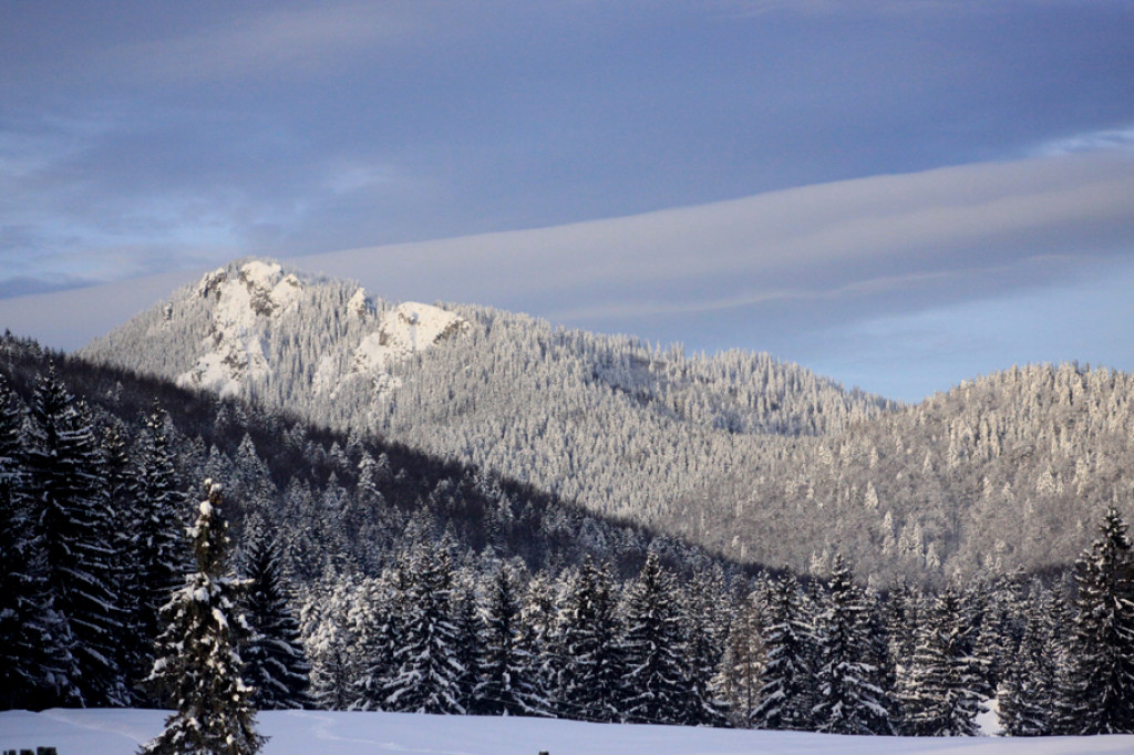 Tatry: Poranek ze słońcem