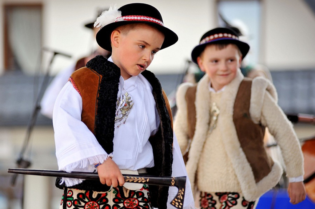 VII Festyn Gminny: Lindada - u zbiegu kultur