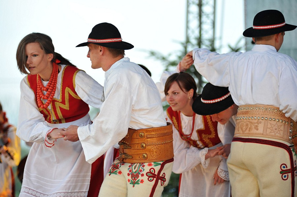 VII Festyn Gminny: Lindada - u zbiegu kultur