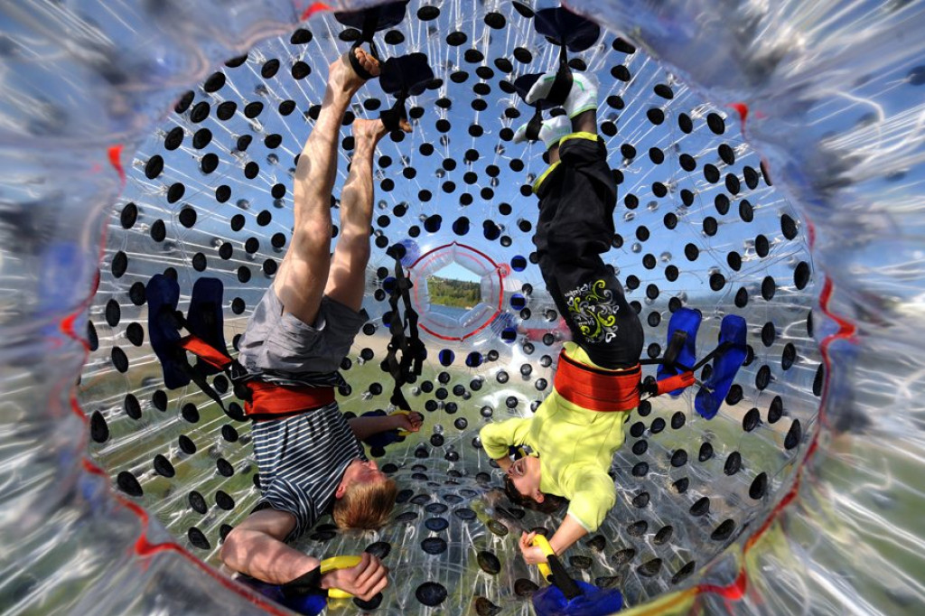 Wspomnienie majówki: Zorbing w Niedzicy