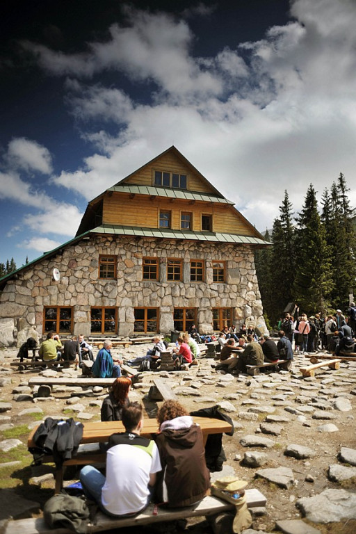 Wiosna powoli zdobywa Tatry