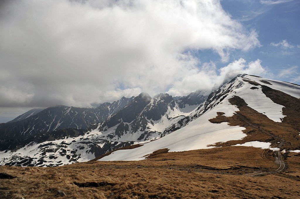 Wiosna powoli zdobywa Tatry