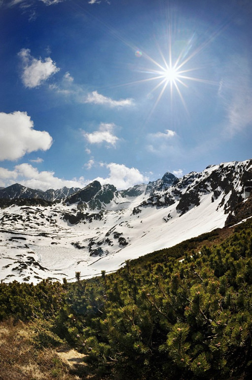 Wiosna powoli zdobywa Tatry