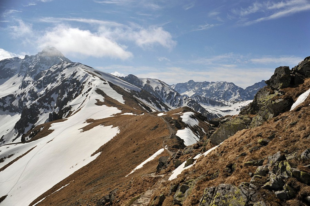 Wiosna powoli zdobywa Tatry