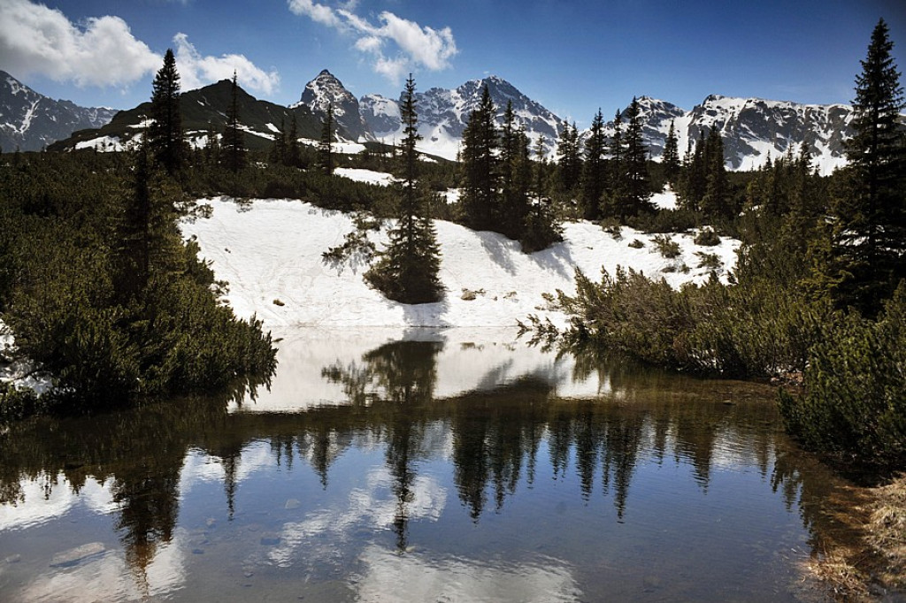 Wiosna powoli zdobywa Tatry