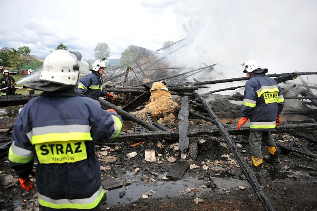 Nowa Biała: Pożar zabudowań gospodarczych