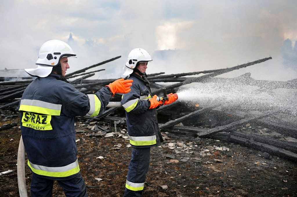 Nowa Biała: Pożar zabudowań gospodarczych