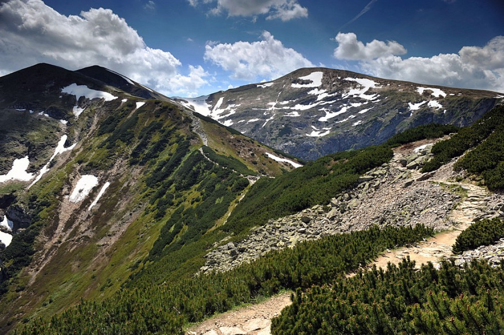 Tatry czekają na wakacyjnych turystów