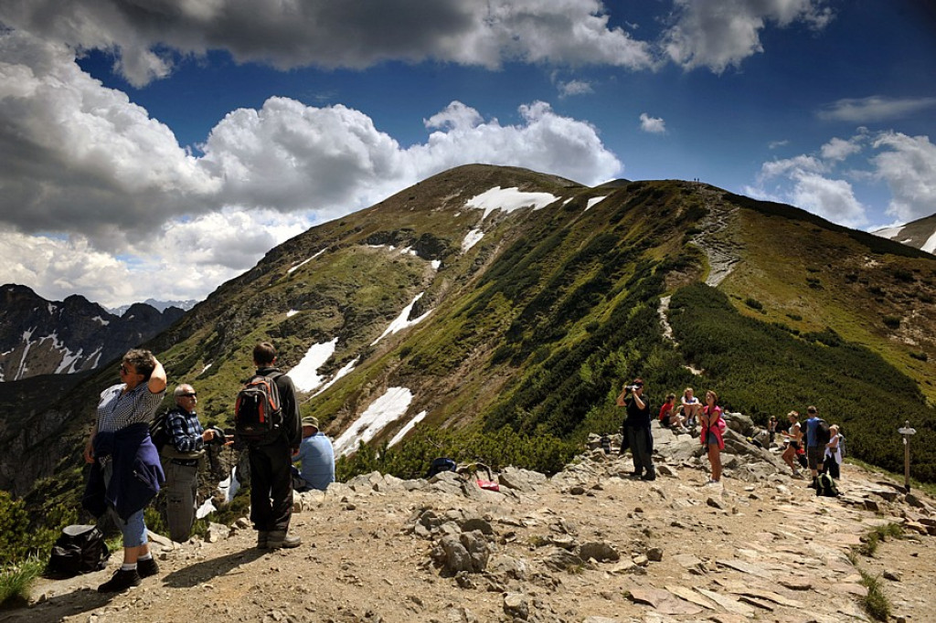 Tatry czekają na wakacyjnych turystów