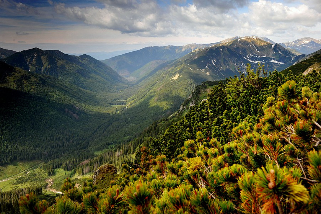 Tatry czekają na wakacyjnych turystów