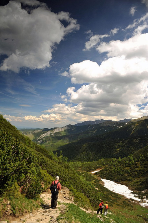 Tatry czekają na wakacyjnych turystów