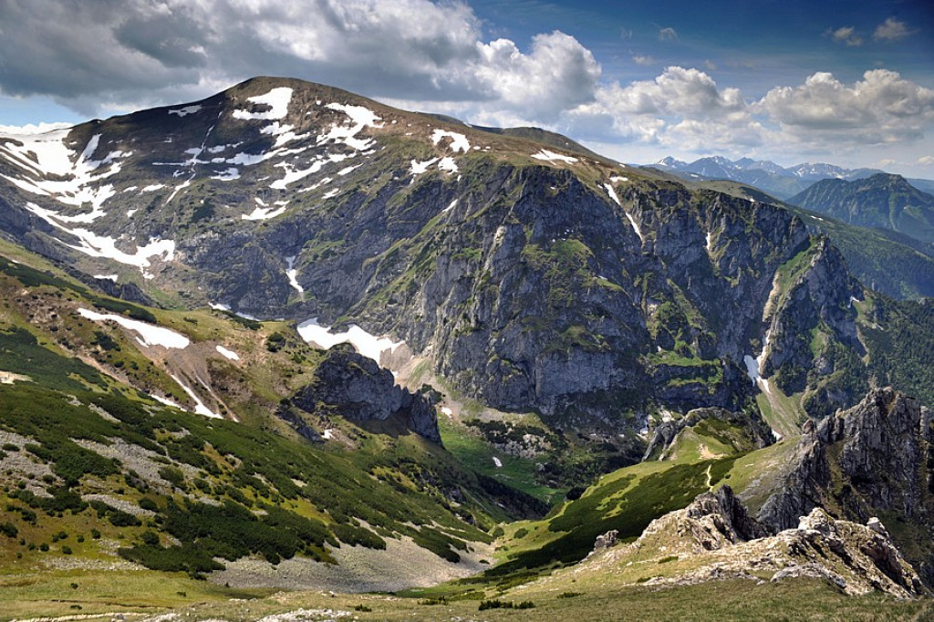 Tatry czekają na wakacyjnych turystów