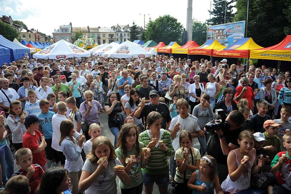Nowy Targ: Festiwal Smaku i wspólne lizanie lodów