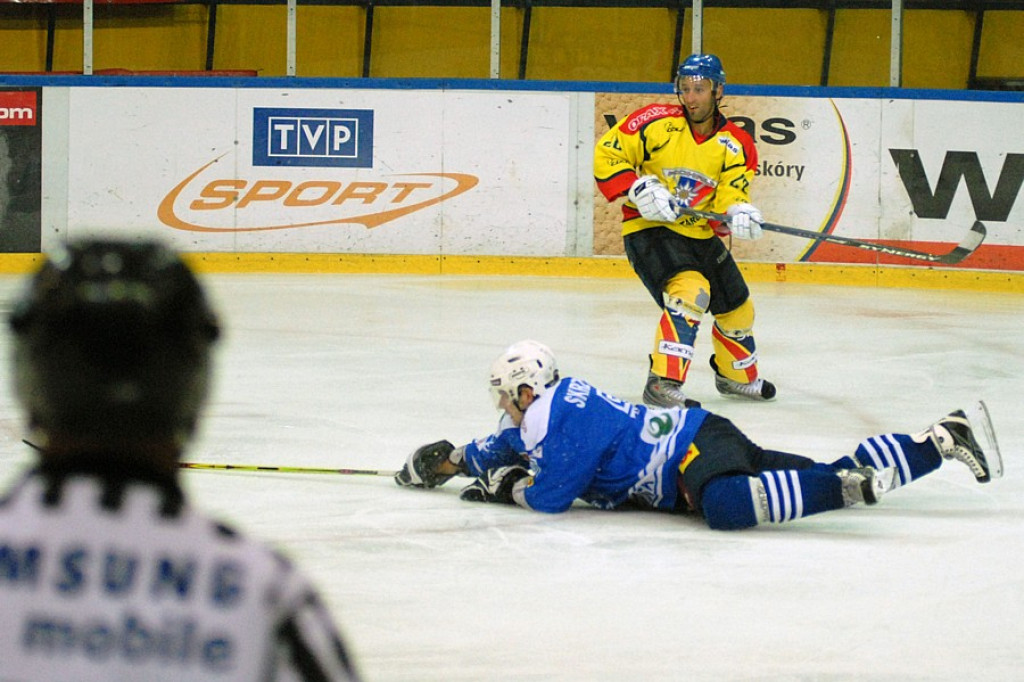 Wojas Podhale – GKS Energa Stoczniowiec