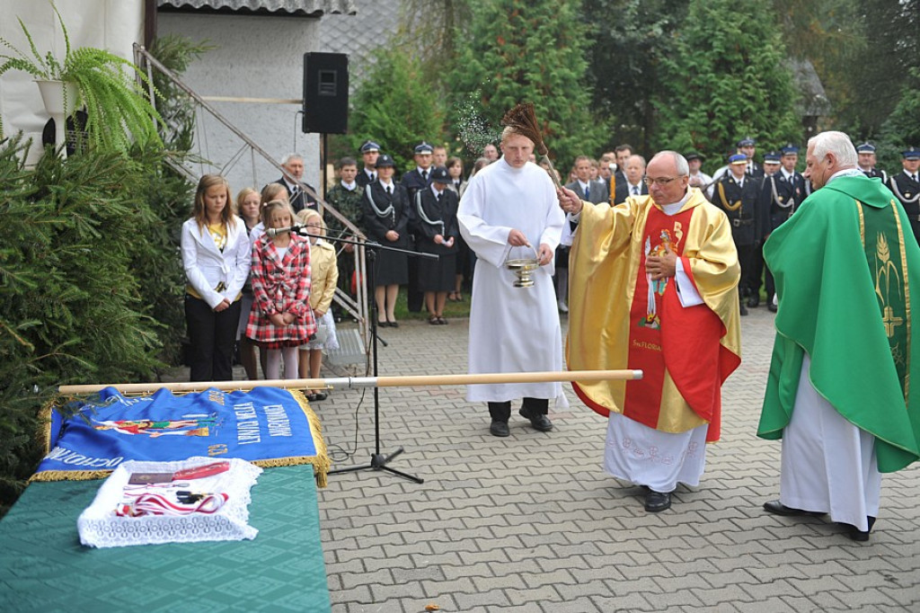 OSP Lipnica Wielka - Murowanica z nowym sztandarem