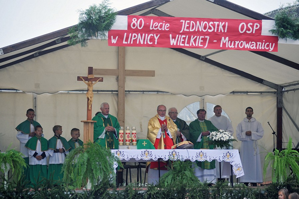 OSP Lipnica Wielka - Murowanica z nowym sztandarem