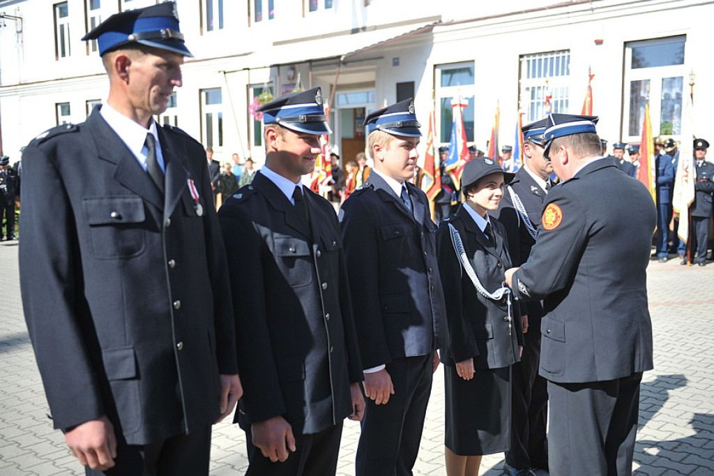 OSP Lipnica Wielka - Murowanica z nowym sztandarem