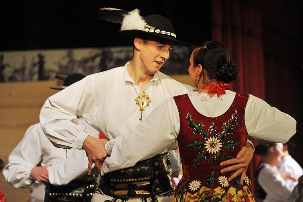 Opera góralska: NASKI ŚWIAT