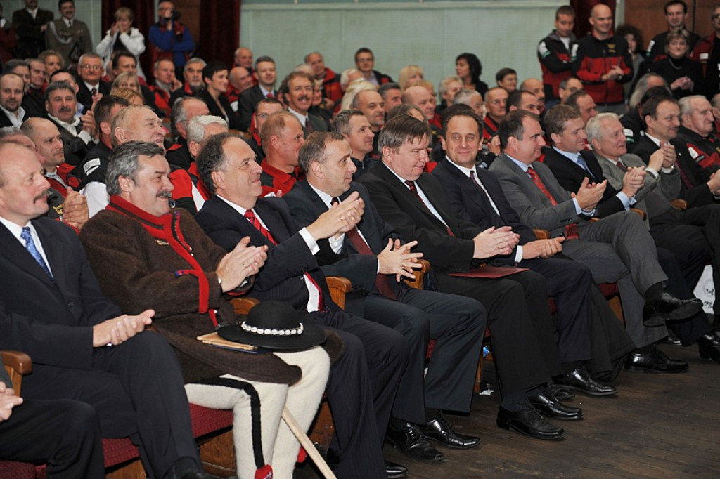 100 lat TOPR