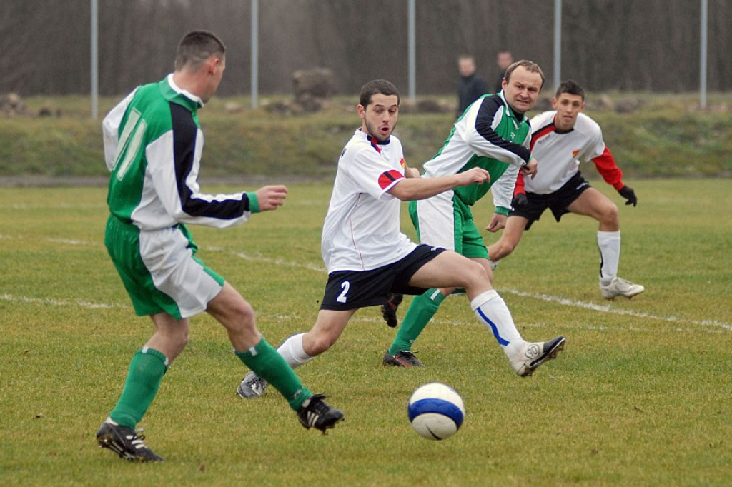 Czarni Czarny Dunajec – Huragan Waksmund