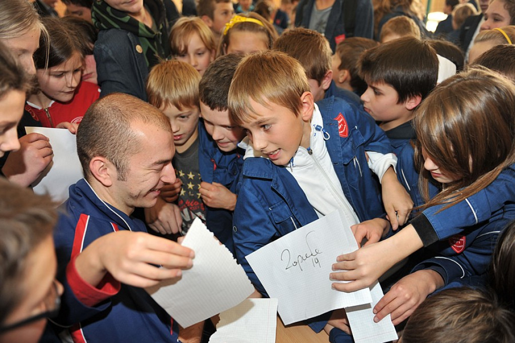 Jabłonka: Spotkanie hokeistów z uczniami