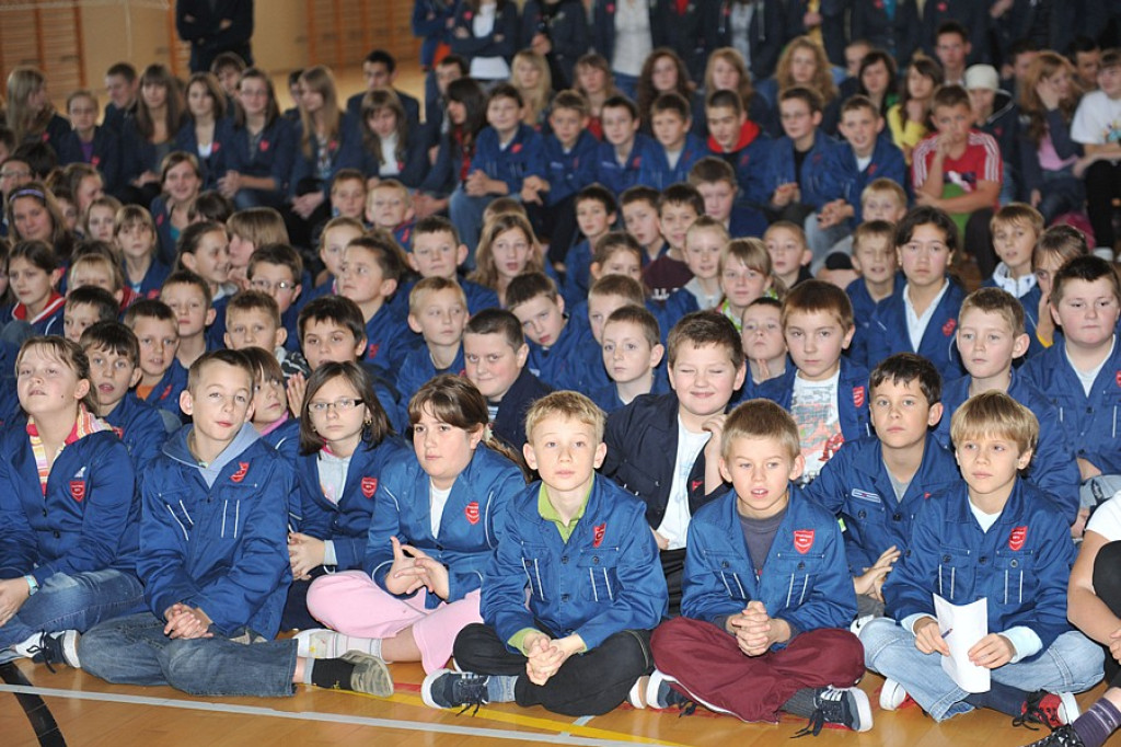 Jabłonka: Spotkanie hokeistów z uczniami