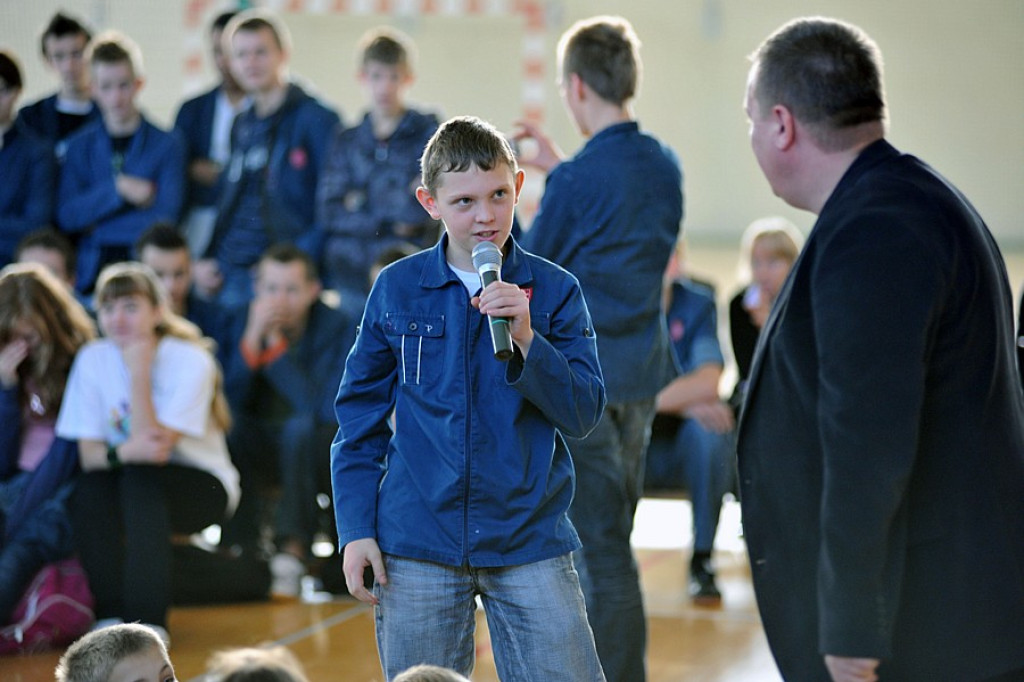 Jabłonka: Spotkanie hokeistów z uczniami