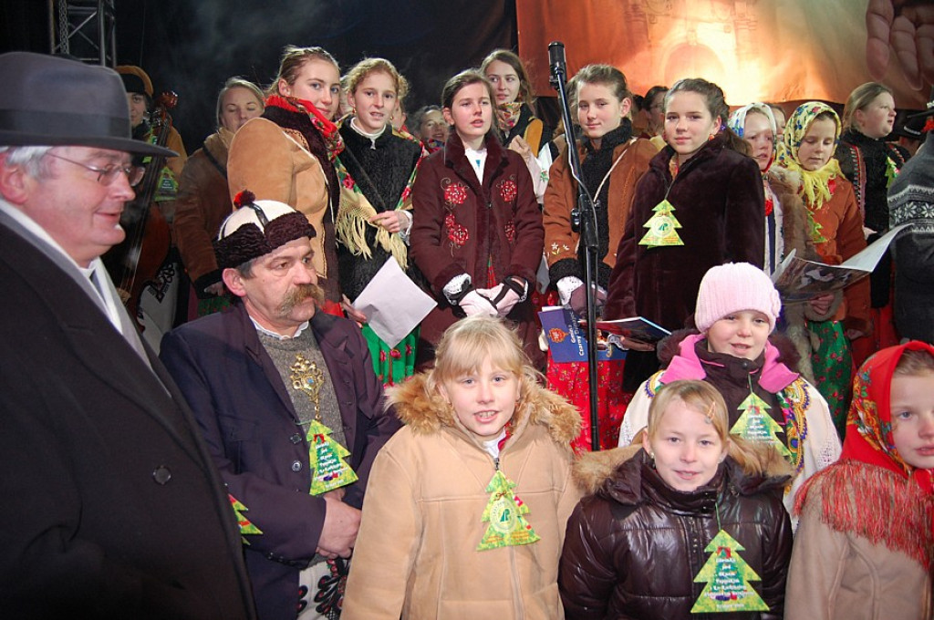 Choinka od górali pod Oknem Papieskim