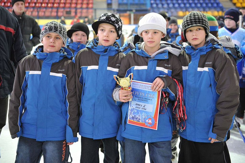 Finał turnieju hokejowego dla dzieci