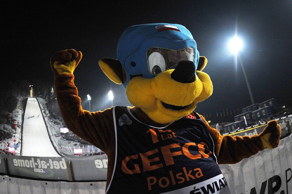 Puchar Świata w skokach narciarskich: piątek i sobota