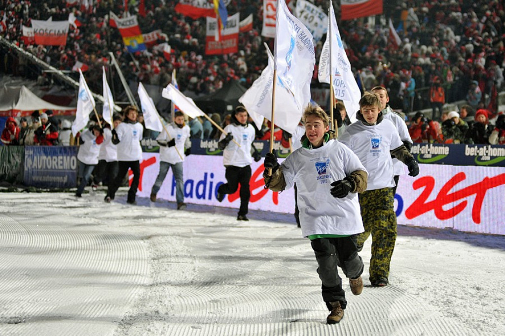 Puchar Świata w skokach narciarskich: piątek i sobota