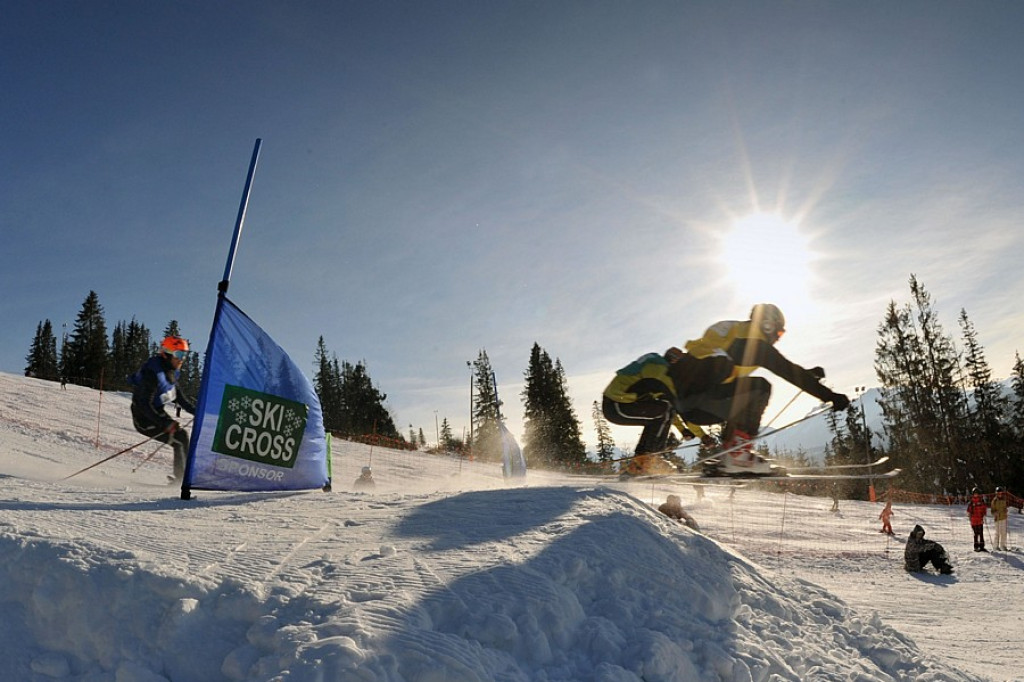 Jurgów: Międzynarodowe mistrzostwa w skicrossie
