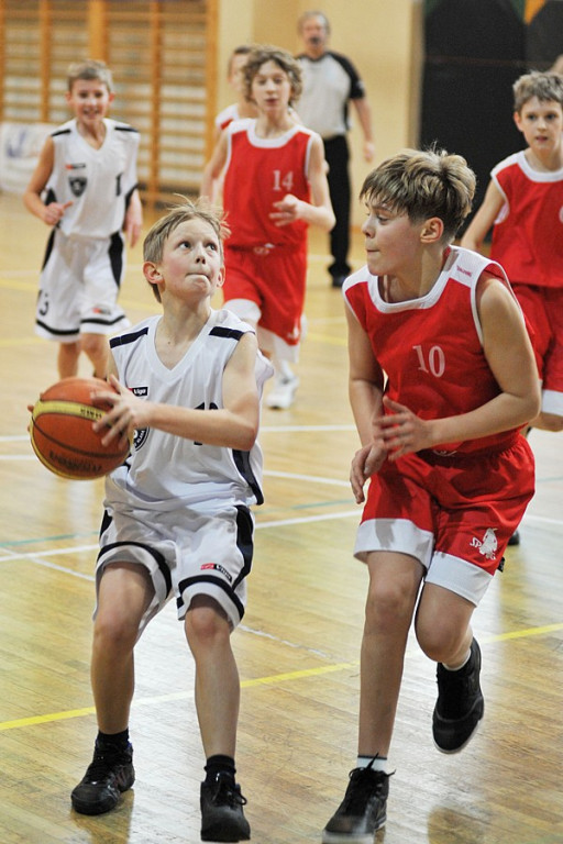 Koszykarska niedziala w hali Gorce