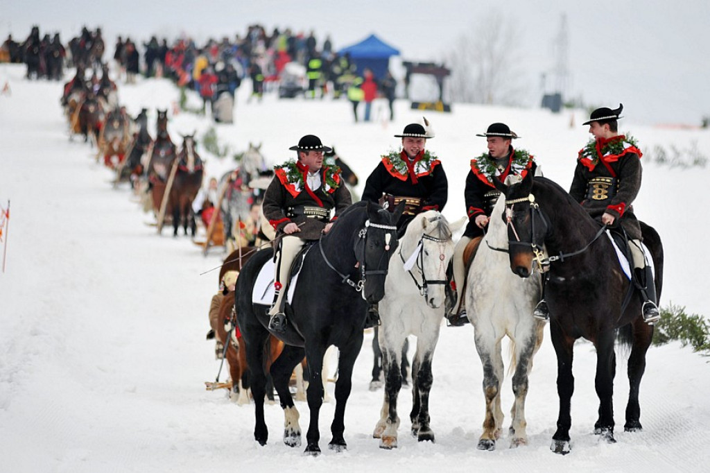 Parada Gazdowska i Kumoterska Gońba w Bukowinie