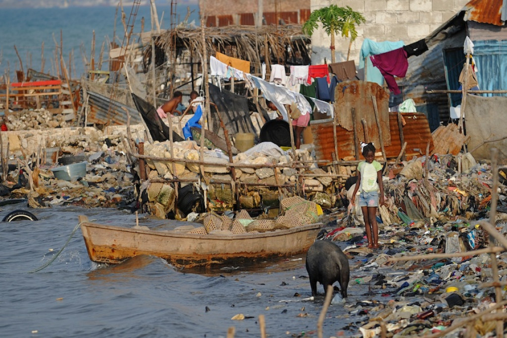 Haiti: Miesiąc po katakliźmie